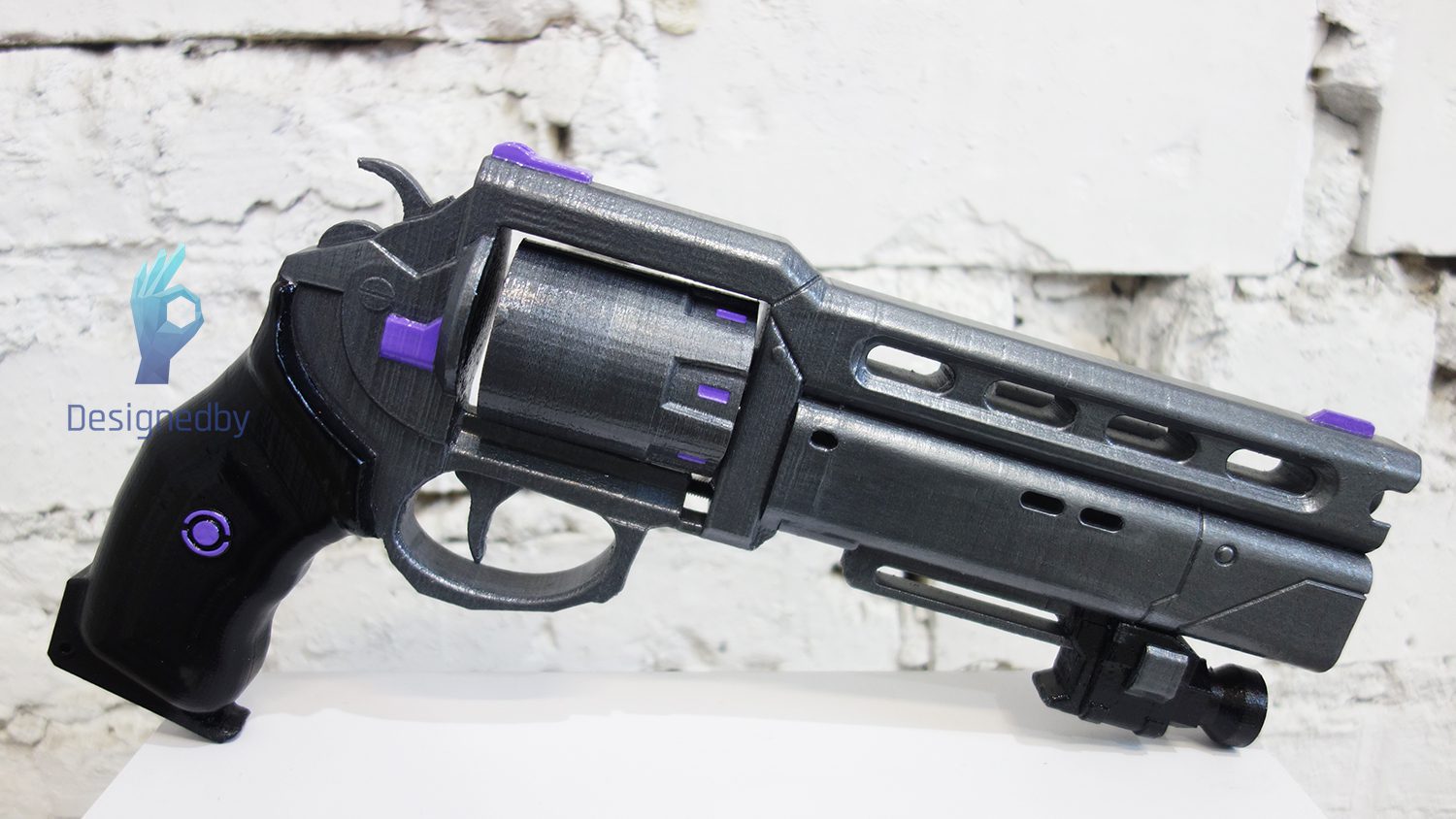 Fatebringer Timelost hand cannon from Destiny cosplay
