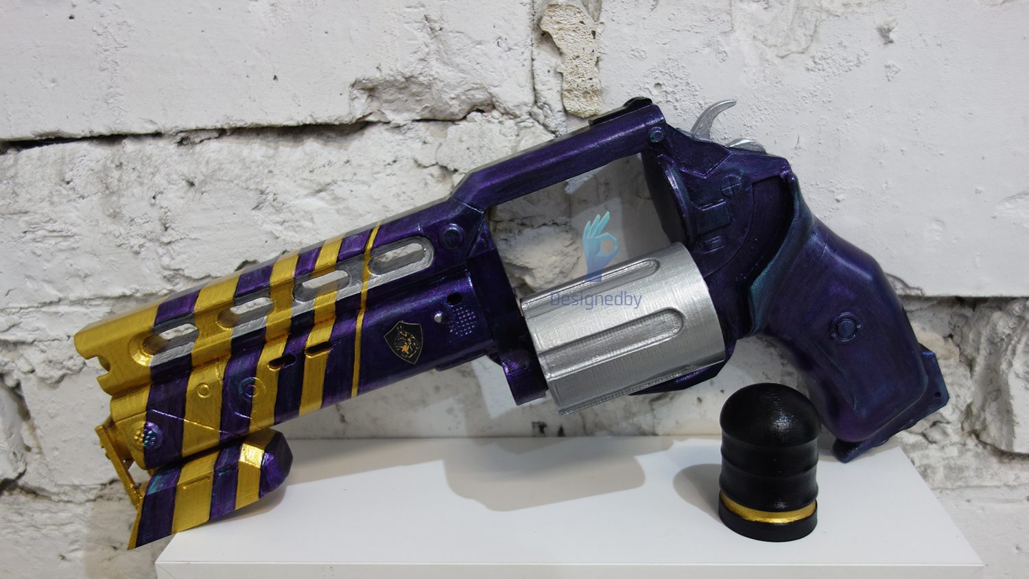 Luna's Howl cosplay prop Destiny replica